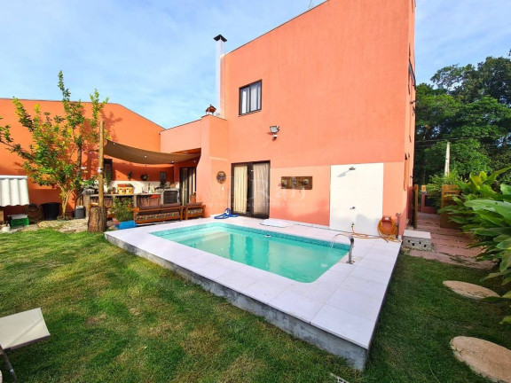 Imagem Apartamento com 6 Quartos à Venda, 165 m² em Mariscal - Bombinhas Imagem Apartamento com 6 Quartos à Venda, 165 m² em Mariscal - Bombinhas
