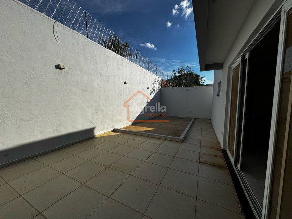 Imagem Casa com 3 Quartos à Venda, 360 m² em Jardim Patrícia - Mogi Mirim Imagem Casa com 3 Quartos à Venda, 360 m² em Jardim Patrícia - Mogi Mirim