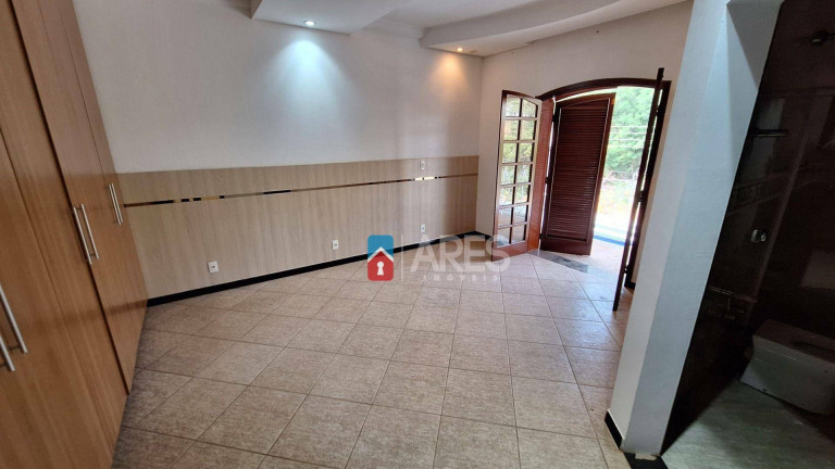 Imagem Casa com 3 Quartos para Alugar, 400 m² em Werner Plaas - Americana Imagem Casa com 3 Quartos para Alugar, 400 m² em Werner Plaas - Americana