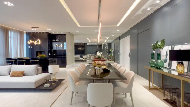 Imagem Apartamento com 4 Quartos à Venda, 245 m² em Centro - Maringá Imagem Apartamento com 4 Quartos à Venda, 245 m² em Centro - Maringá