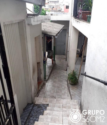 Casa com 2 Quartos à Venda, 239 m² em Vila Eldízia - Santo André