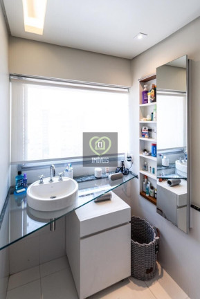 Imagem Apartamento com 3 Quartos à Venda, 250 m² em Higienópolis - São Paulo Imagem Apartamento com 3 Quartos à Venda, 250 m² em Higienópolis - São Paulo