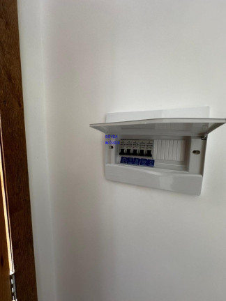 Imagem Casa com 2 Quartos à Venda, 46 m² em Sítio Cercado - Curitiba