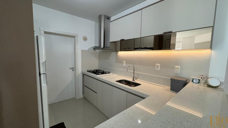 Imagem Apartamento com 3 Quartos à Venda, 120 m² em Meia Praia - Itapema Imagem Apartamento com 3 Quartos à Venda, 120 m² em Meia Praia - Itapema