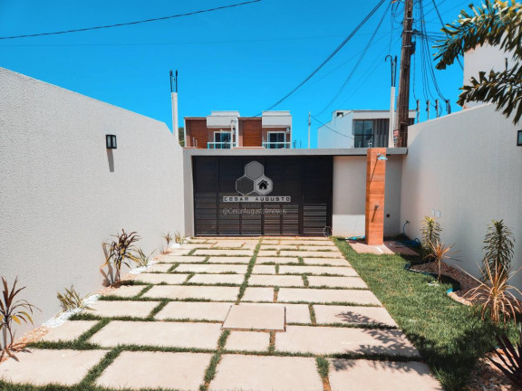 Imagem Casa com 3 Quartos à Venda, 100 m²