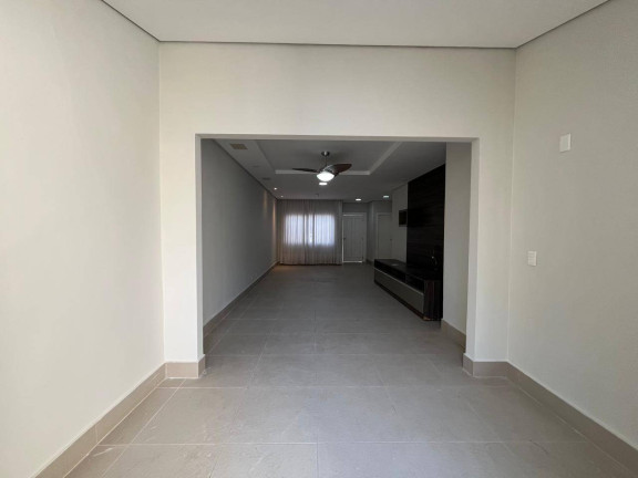 Imagem Casa com 3 Quartos à Venda, em Despraiado - Cuiabá Imagem Casa com 3 Quartos à Venda, em Despraiado - Cuiabá