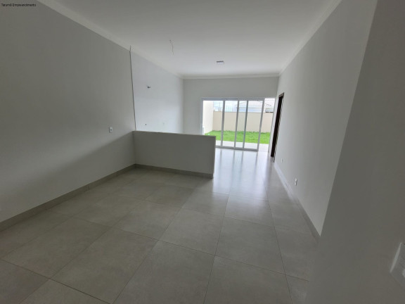 Imagem Imóvel com 4 Quartos à Venda,  em Sinop - Sinop