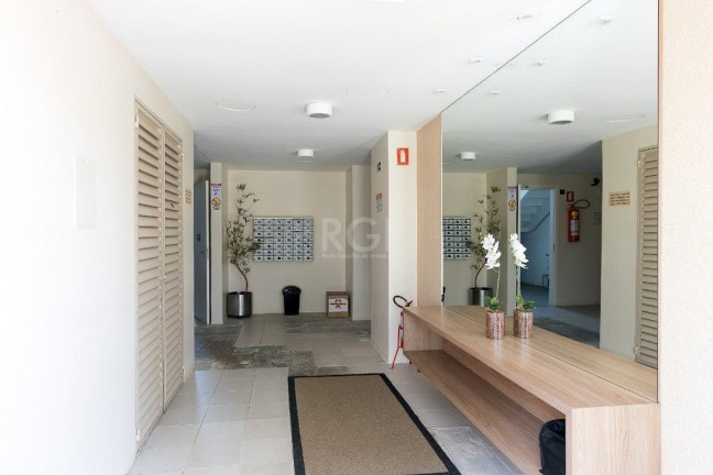 Imagem Apartamento com 3 Quartos à Venda, 61 m² em Cristal - Porto Alegre
