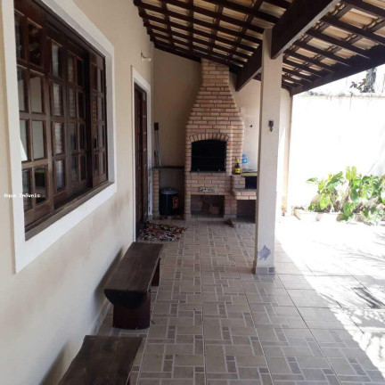 Imagem Casa com 3 Quartos à Venda, 256 m² em Jardim Mar-e-sol - Peruíbe Imagem Casa com 3 Quartos à Venda, 256 m² em Jardim Mar-e-sol - Peruíbe