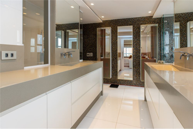 Imagem Apartamento com 4 Quartos à Venda, 335 m² em Moema - São Paulo