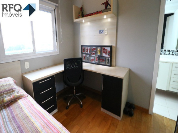 Imagem Imóvel com 3 Quartos à Venda, 170 m² em Vila Firmiano Pinto - São Paulo