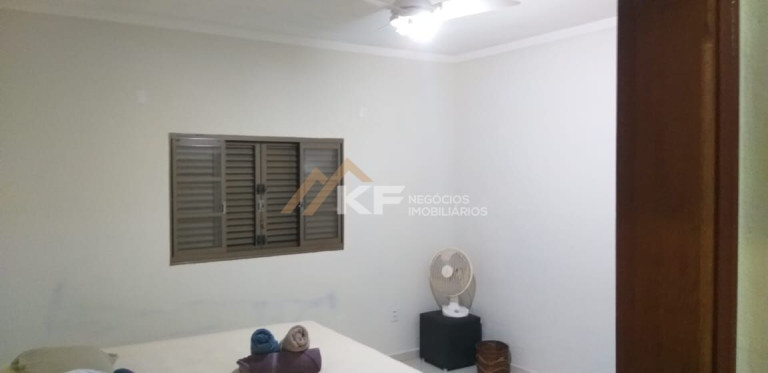 Imagem Imóvel com 4 Quartos à Venda, 2.600 m² em Centro - São Sebastião Do Paraíso Imagem Imóvel com 4 Quartos à Venda, 2.600 m² em Centro - São Sebastião Do Paraíso