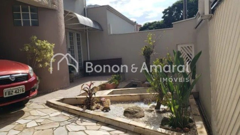 Imagem Casa com 3 Quartos à Venda, 312 m² em Taquaral - Campinas Imagem Casa com 3 Quartos à Venda, 312 m² em Taquaral - Campinas