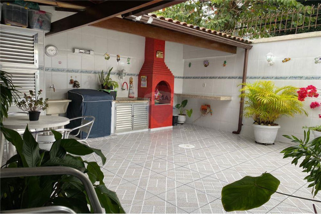 Imagem Casa de Condomínio com 2 Quartos à Venda, 130 m² em Taquara - Rio De Janeiro Imagem Casa de Condomínio com 2 Quartos à Venda, 130 m² em Taquara - Rio De Janeiro