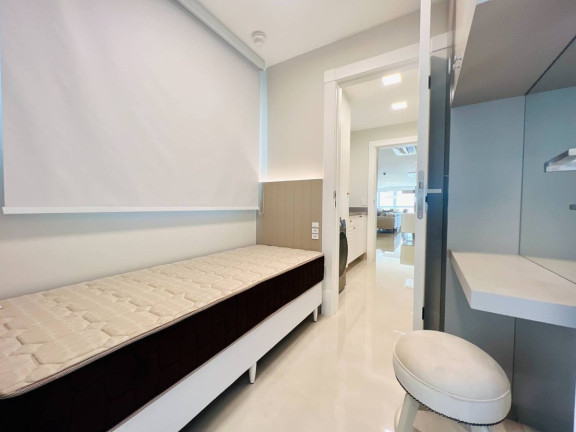 Imagem Apartamento com 4 Quartos à Venda,  em Barra Sul - Balneário Camboriú