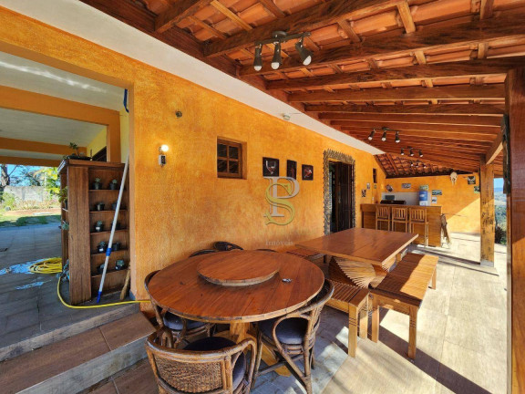 Imagem Chácara com 3 Quartos à Venda, 210 m² em Peão - Piracaia Imagem Chácara com 3 Quartos à Venda, 210 m² em Peão - Piracaia