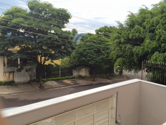 Imagem Sobrado com 4 Quartos à Venda, 315 m² em Jardim Da Serra - Jundiaí