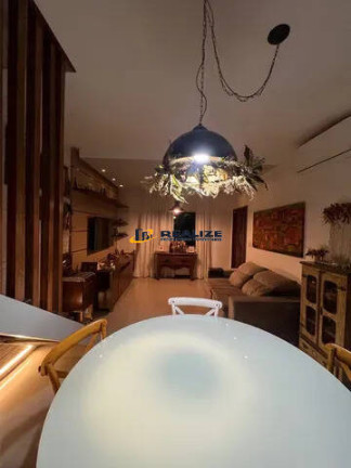 Imagem Casa com 3 Quartos à Venda, 160 m² em Parque Turf Club - Campos Dos Goytacazes Imagem Casa com 3 Quartos à Venda, 160 m² em Parque Turf Club - Campos Dos Goytacazes