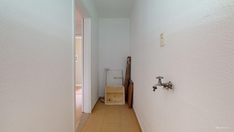 Imagem Imóvel com 2 Quartos à Venda, 69 m² em Jardim Itu - Porto Alegre Imagem Imóvel com 2 Quartos à Venda, 69 m² em Jardim Itu - Porto Alegre