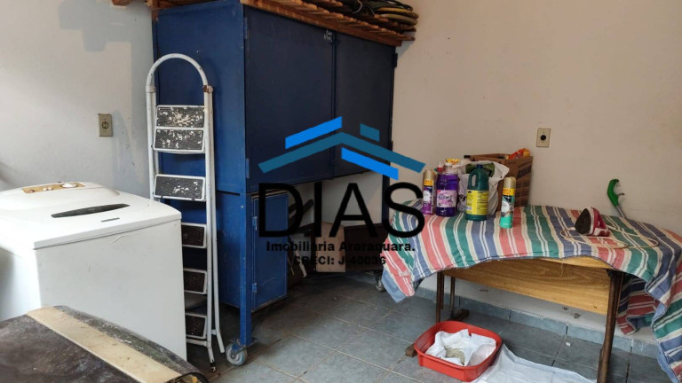Imagem Casa com 3 Quartos à Venda, 263 m² em Jardim Nova América - Araraquara Imagem Casa com 3 Quartos à Venda, 263 m² em Jardim Nova América - Araraquara