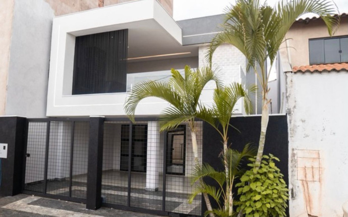 Imagem Casa com 3 Quartos à Venda, 215 m² em Setor Habitacional Vicente Pires - Brasília Imagem Casa com 3 Quartos à Venda, 215 m² em Setor Habitacional Vicente Pires - Brasília