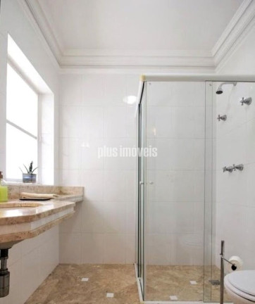 Imagem Casa com 5 Quartos à Venda, 320 m² em Jardim Guedala - São Paulo