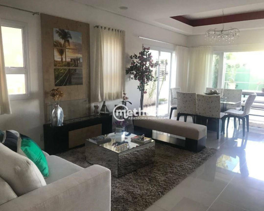 Casa com 3 Quartos à Venda, 250 m² em Betel - Paulínia