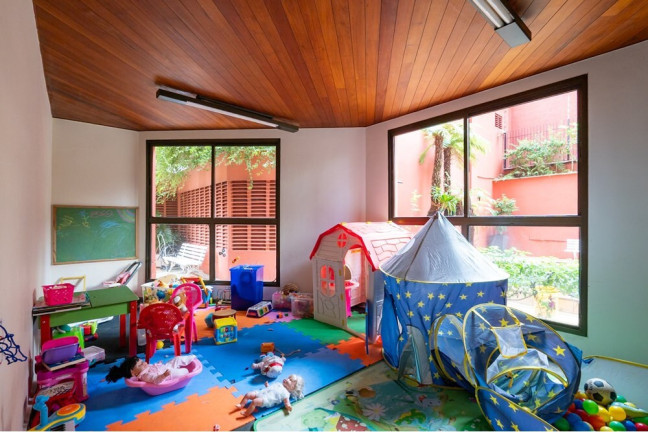 Imagem Imóvel com 4 Quartos à Venda, 151 m² em Vila Nova Conceição - São Paulo Imagem Imóvel com 4 Quartos à Venda, 151 m² em Vila Nova Conceição - São Paulo