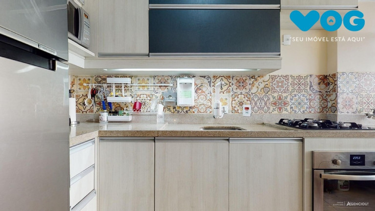 Imagem Imóvel com 2 Quartos à Venda, 62 m² em Menino Deus - Porto Alegre Imagem Imóvel com 2 Quartos à Venda, 62 m² em Menino Deus - Porto Alegre