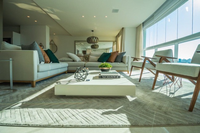 Imagem Apartamento com 4 Quartos à Venda, 283 m² em Fazenda - Itajaí