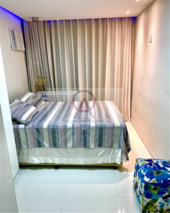 Imagem Imóvel com 2 Quartos à Venda, 55 m² em Trobogy - Salvador Imagem Imóvel com 2 Quartos à Venda, 55 m² em Trobogy - Salvador