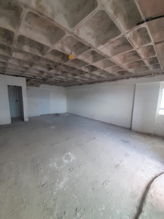 Imóvel Comercial à Venda, 40 m² em Alto Do Cristo - Sobral