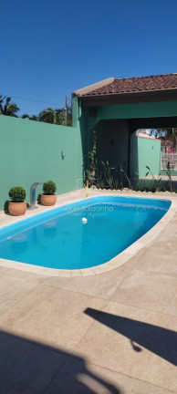 Imagem Sobrado com 4 Quartos para Temporada,  em Brejatuba - Guaratuba