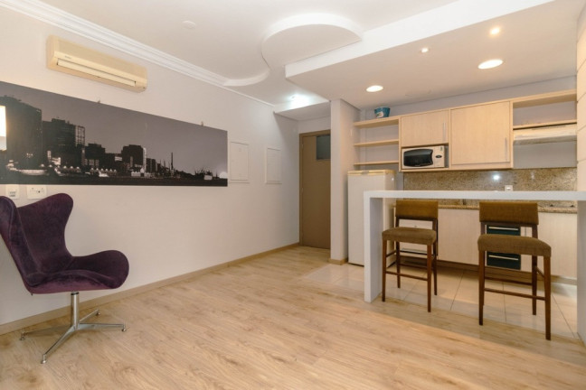 Imagem Apartamento com 1 Quarto à Venda, 57 m² em Moinhos De Vento - Porto Alegre