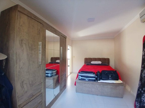 Imagem Casa com 3 Quartos à Venda, 305 m² em Pinheiros - Balneário Barra Do Sul Imagem Casa com 3 Quartos à Venda, 305 m² em Pinheiros - Balneário Barra Do Sul