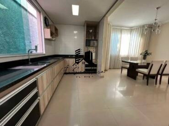 Imagem Casa com 4 Quartos à Venda, 370 m² em Cabral - Contagem Imagem Casa com 4 Quartos à Venda, 370 m² em Cabral - Contagem