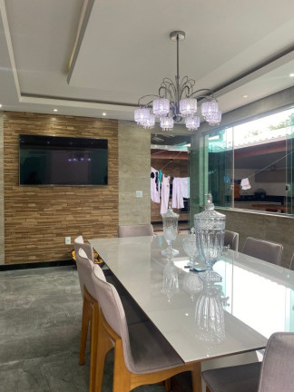 Imagem Casa com 4 Quartos à Venda, 300 m² em Santa Mônica - Belo Horizonte Imagem Casa com 4 Quartos à Venda, 300 m² em Santa Mônica - Belo Horizonte