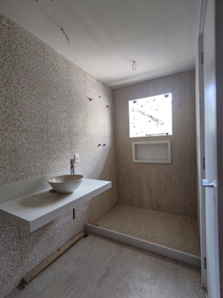 Imagem Casa com 5 Quartos à Venda, 450 m² em Golfe - Teresópolis Imagem Casa com 5 Quartos à Venda, 450 m² em Golfe - Teresópolis