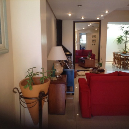 Imagem Casa de Condomínio com 3 Quartos à Venda, 210 m² em Tristeza - Porto Alegre