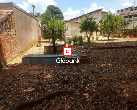 Imagem Terreno à Venda, 420 m² em Vila Ipiranga - Montes Claros Imagem Terreno à Venda, 420 m² em Vila Ipiranga - Montes Claros