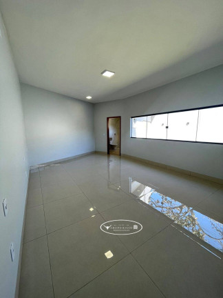 Imagem Casa com 3 Quartos à Venda, 183 m² em Setor Três Marias - Goiânia Imagem Casa com 3 Quartos à Venda, 183 m² em Setor Três Marias - Goiânia