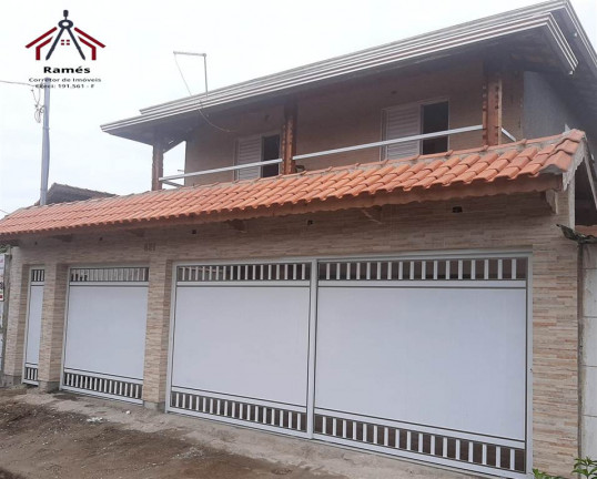 Casa com 2 Quartos à Venda,  em Maracanã - Praia Grande
