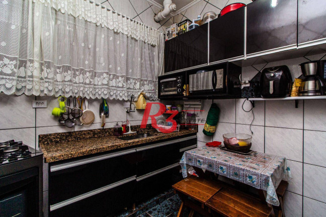 Imagem Casa com 2 Quartos à Venda, 135 m² em Embaré - Santos