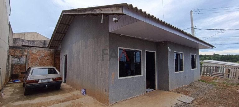 Imagem Casa com 2 Quartos à Venda, em Alto Da Xv - Guarapuava Imagem Casa com 2 Quartos à Venda, em Alto Da Xv - Guarapuava