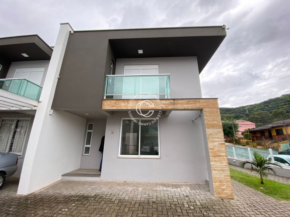 Casa com 3 Quartos à Venda, 112 m² em Nossa Senhora Do Perpétuo Socorro - Santa Maria