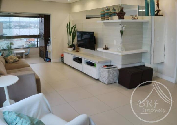 Imagem Apartamento com 3 Quartos à Venda, 102 m² em Balneário - Florianópolis Imagem Apartamento com 3 Quartos à Venda, 102 m² em Balneário - Florianópolis