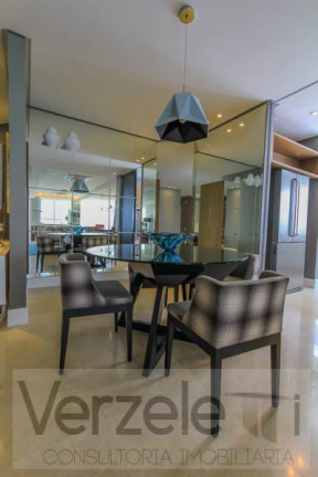 Imagem Apartamento com 4 Quartos à Venda, 330 m² em Centro - Balneário Camboriú