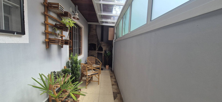 Imagem Casa com 2 Quartos à Venda, 141 m² em Jardim Sul - São José Dos Campos Imagem Casa com 2 Quartos à Venda, 141 m² em Jardim Sul - São José Dos Campos
