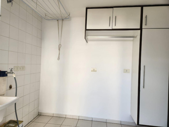 Imagem Casa com 3 Quartos para Alugar, 189 m² em Mirandópolis - São Paulo