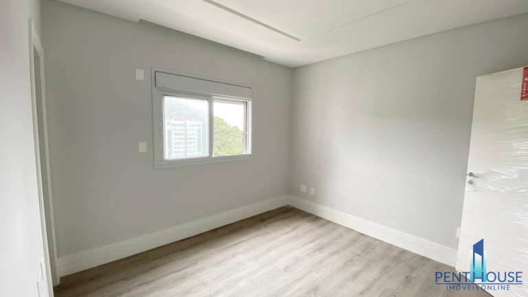 Imagem Apartamento com 3 Quartos à Venda, 133 m² em Pioneiros - Balneário Camboriú Imagem Apartamento com 3 Quartos à Venda, 133 m² em Pioneiros - Balneário Camboriú